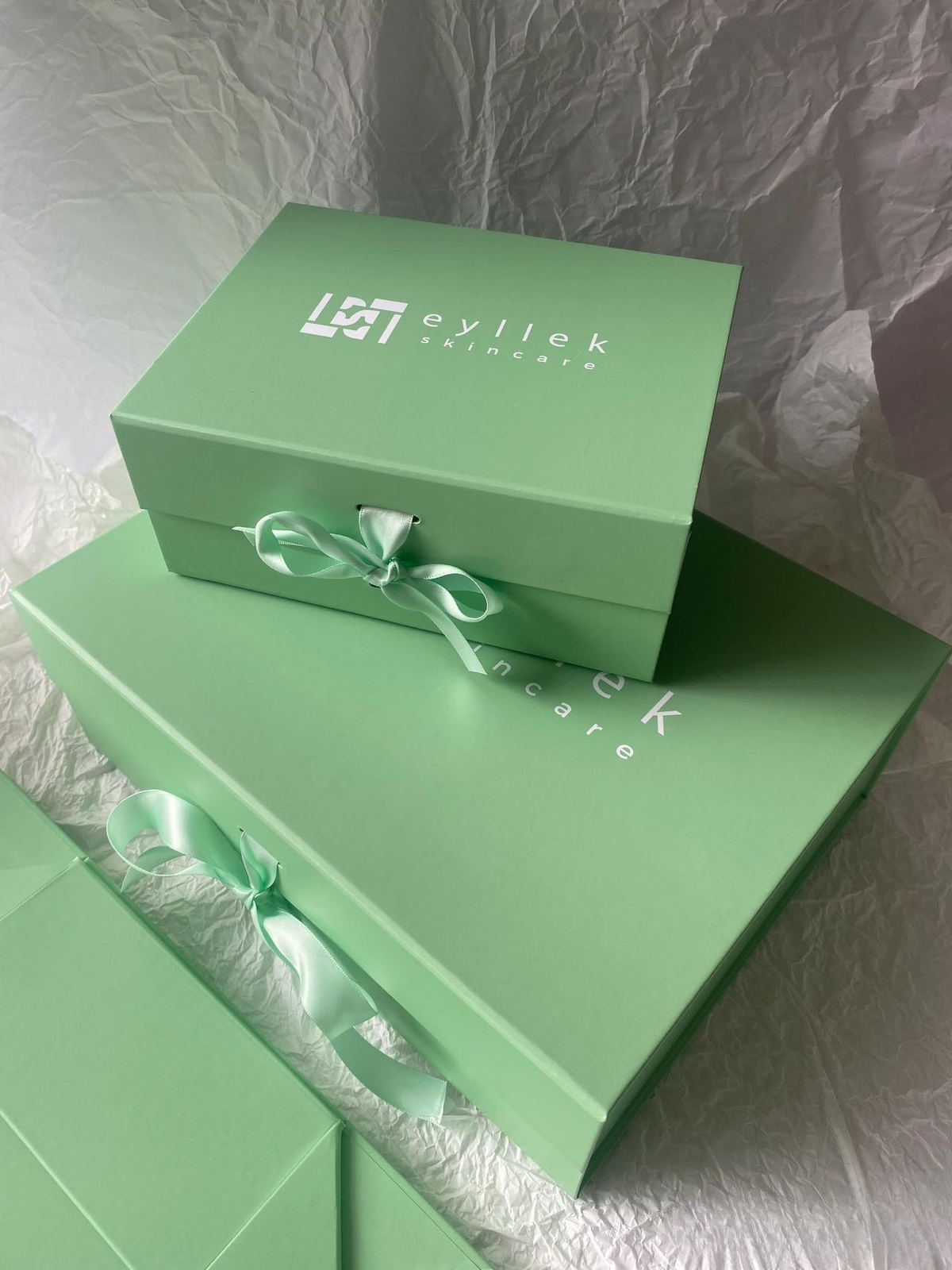 One-piece quick-fold box (snap-lock version)